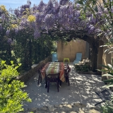 terrasse extérieure en rez-de-jardin