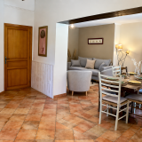 salon-et-salle-a-manger-rustiques-chaleureuses